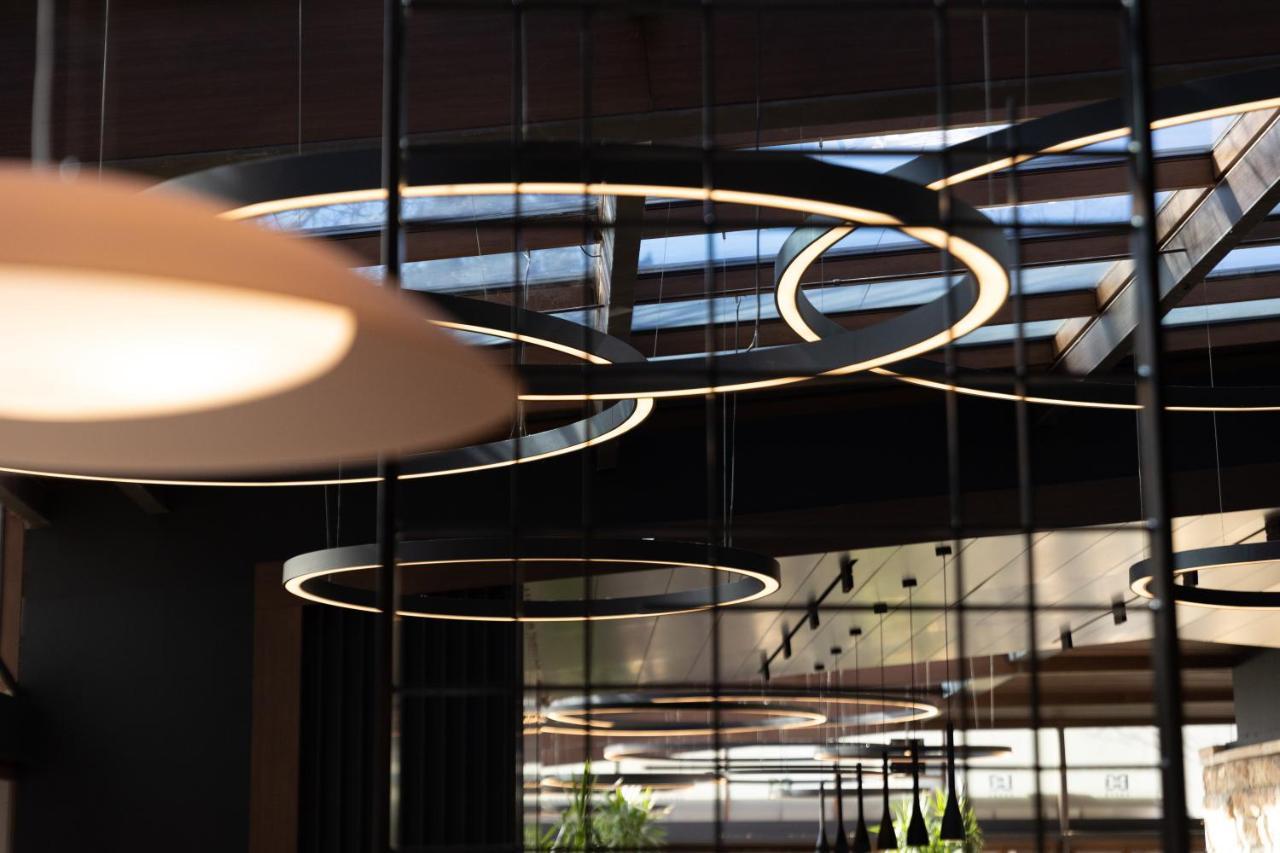 Hotel Dukagjini Peje Bagian luar foto
