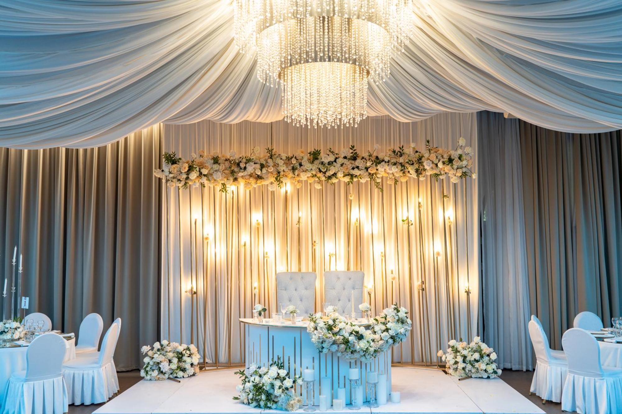 Hotel Dukagjini Peje Bagian luar foto